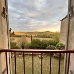 With Garden And Lovely View Limeuil